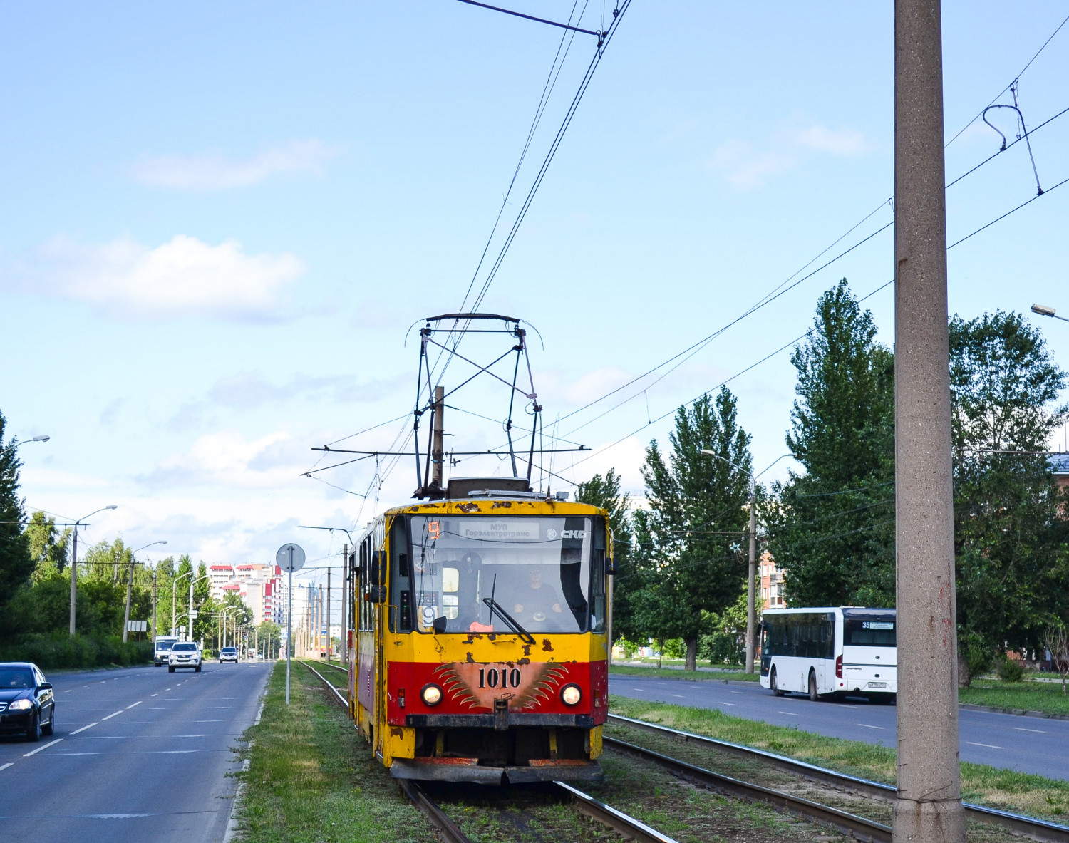 Фото