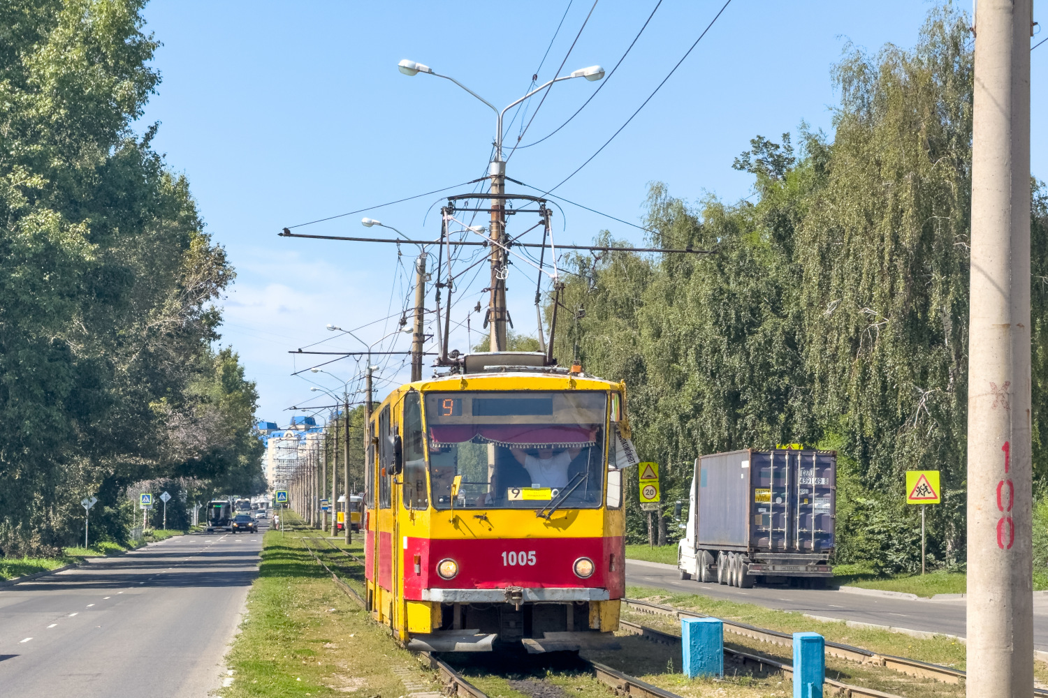 Фото